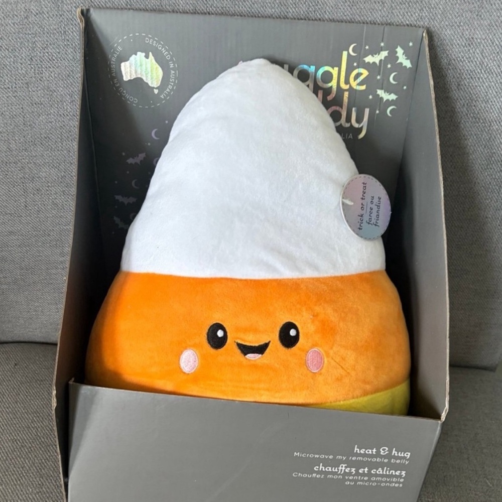 Snuggle Buddy Candy Corn Halloween heat and Hug Australia